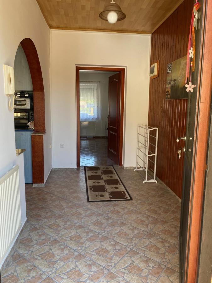 House Damado Deluxe Villa Otteveny Екстериор снимка